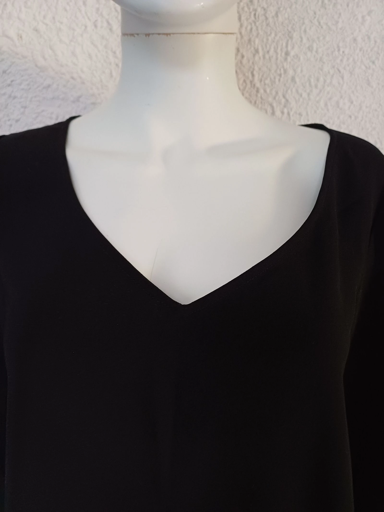 Lindo vestido preto com faixas prateadas - Promod 38/40 – photo 5